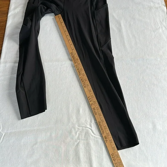 Lululemon Fast & Free 7/8 Tight Black 8 - Picture 8 of 10